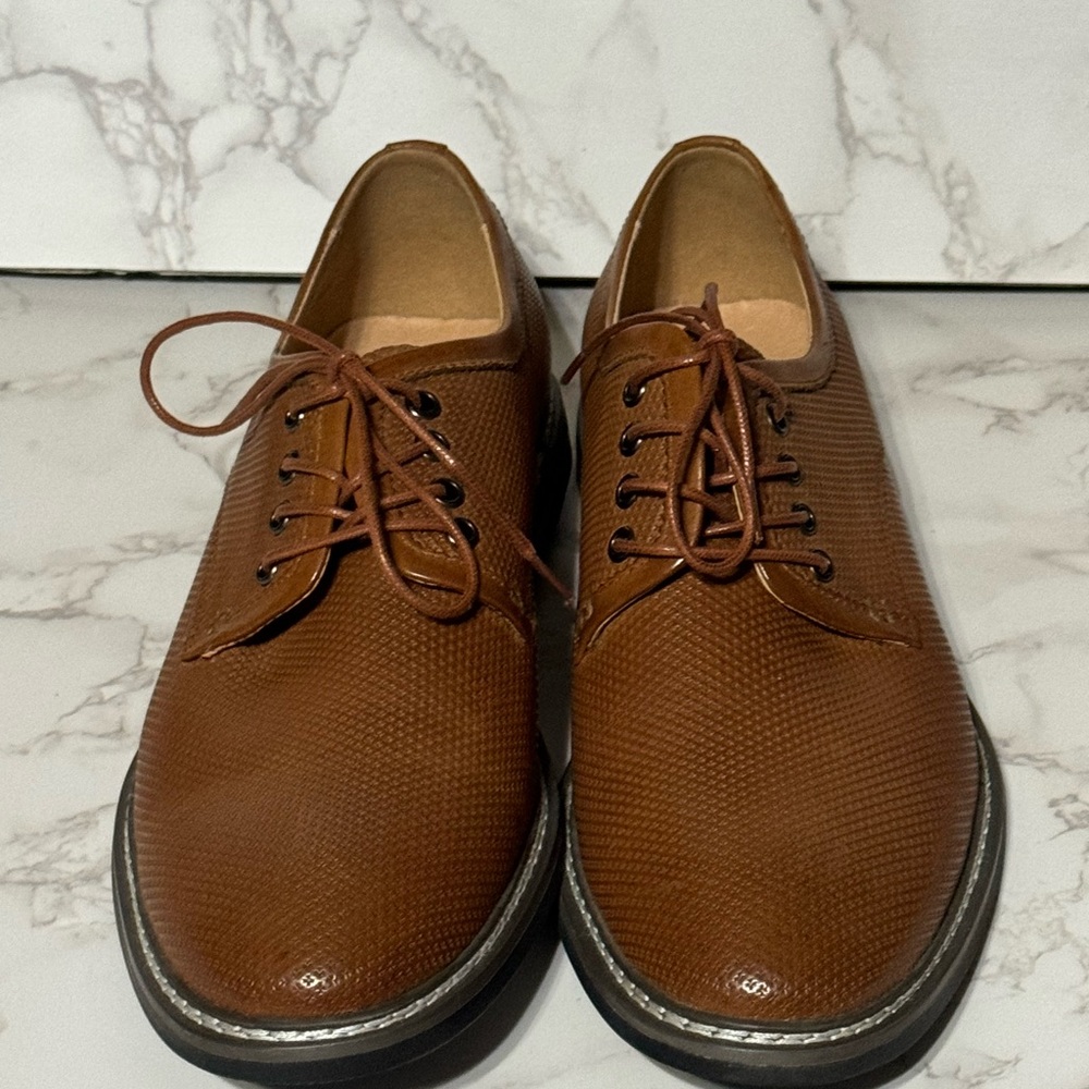 Joseph Abboud Brown Daytona Textured Oxfords - Size 9D